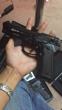 Load image into Gallery viewer, COMBO BLOW F92 AUTO 9mm blank pepper pistol + 25 blanks + holster
