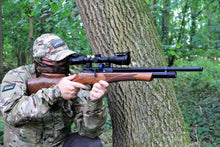 Load image into Gallery viewer, Combo Daystate Huntsman Revere .22 40ft/lbs