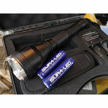 Load image into Gallery viewer, SUPALED EAGLE 2000L RECH W CHARGERS AND HOLSTER IN STORAGE BOX SL6028SB
